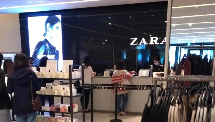 Zara Tiger City Store -  服装店 - Taichung City, Xitun District