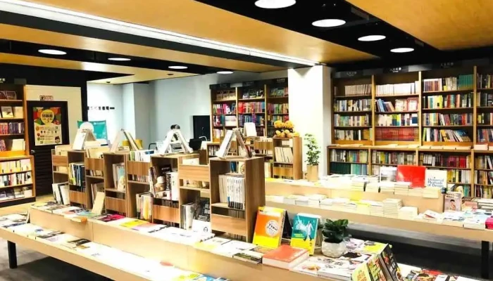 丽文校园书局-阳明交大店 - 新竹市