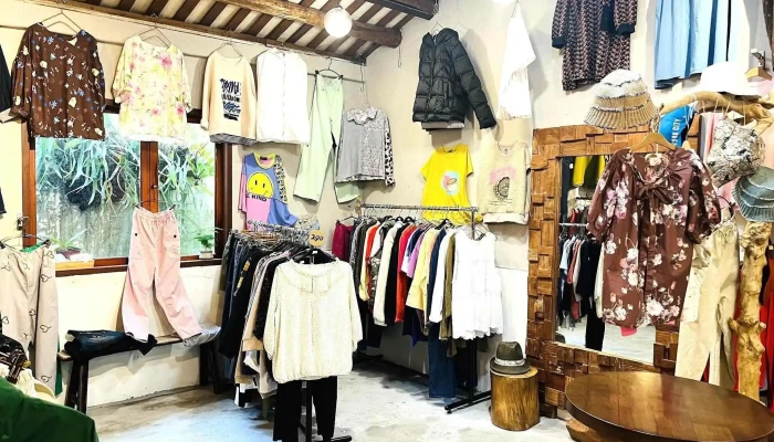 安服饰-现在自然风格服装 - 桃園市