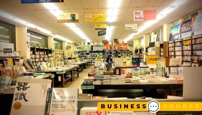 明仪仓库书店 - 高雄市
