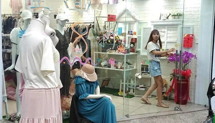 花花服饰 - 632台湾雲林縣虎尾鎮光復路371號632