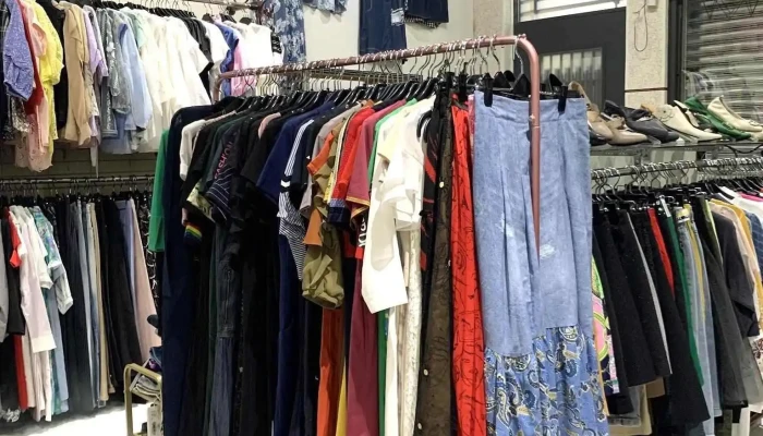 釆桦服饰店 - 632台湾雲林縣虎尾鎮大成八街63號